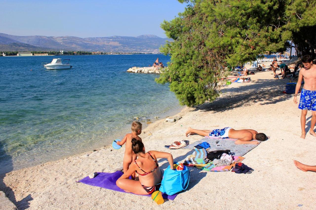 Apartments By The Sea Arbanija, Ciovo - 4320 Trogir Zewnętrze zdjęcie