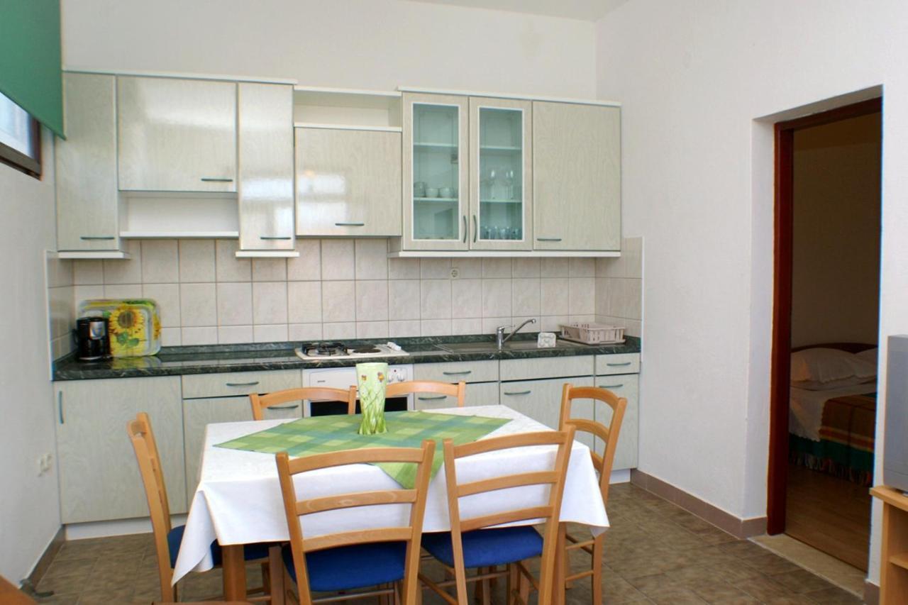 Apartments By The Sea Arbanija, Ciovo - 4320 Trogir Zewnętrze zdjęcie